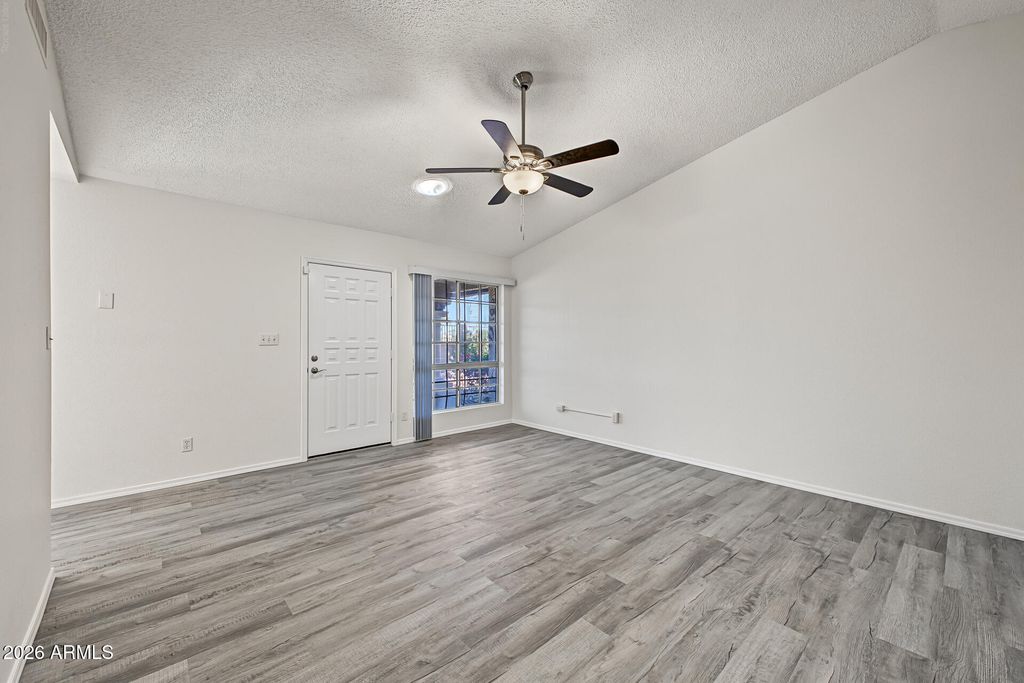 8140 N 107TH Avenue 132, Peoria, AZ 85345 — photo 5