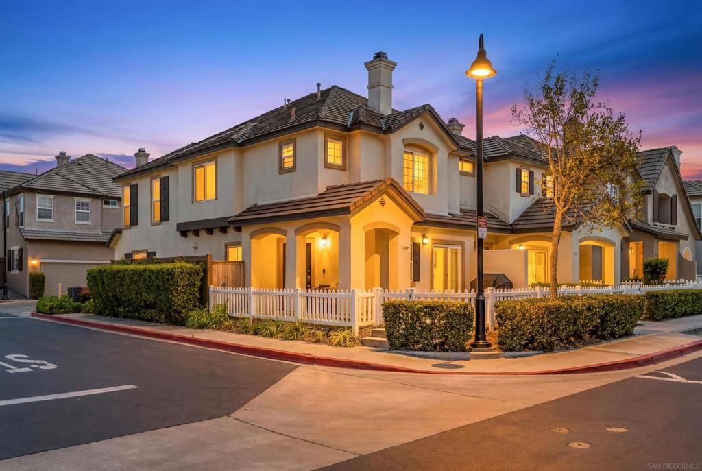 Image 3 of property listing at 1449 Normandy Drive, Chula Vista, CA 91913