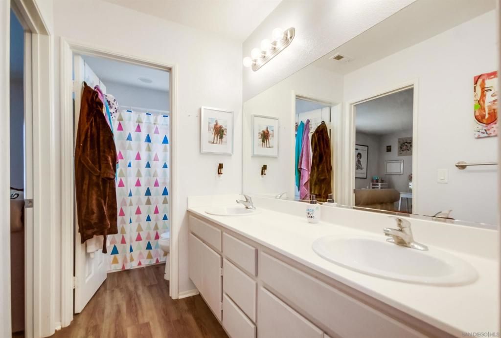 Image 41 of property listing at 1449 Normandy Drive, Chula Vista, CA 91913