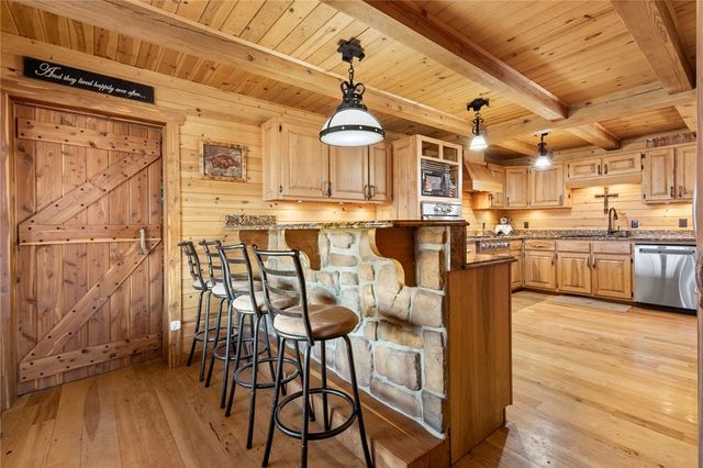 11227 Dunkard Road, Alpena, AR 72611