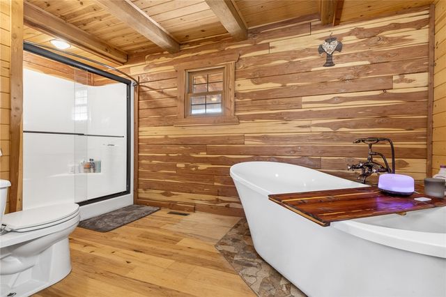 11227 Dunkard Road, Alpena, AR 72611