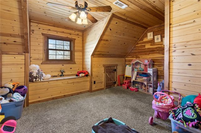 11227 Dunkard Road, Alpena, AR 72611