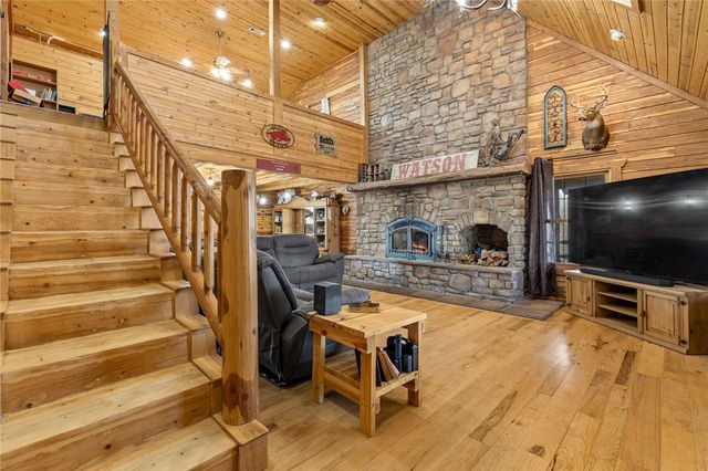 11227 Dunkard Road, Alpena, AR 72611