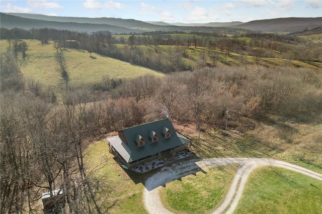 11227 Dunkard Road, Alpena, AR 72611