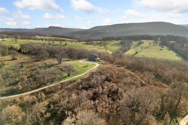 11227 Dunkard Road, Alpena, AR 72611