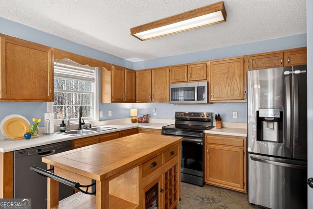 213 Kipling Drive, Dallas, GA 30132