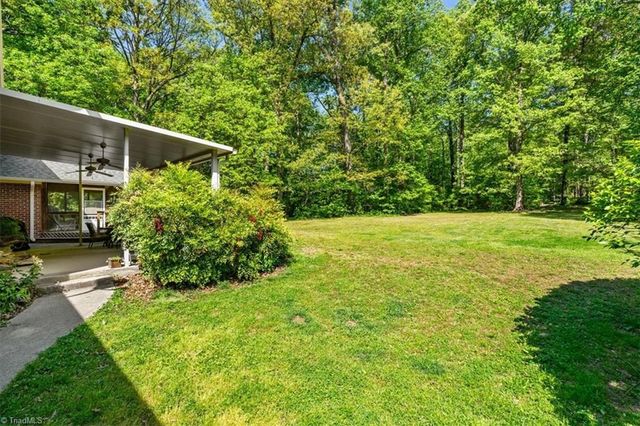 4103 Stonebrook Farms Road, Greensboro, NC 27406