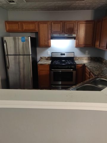 679 Shadow Lakes Drive, Lithonia, GA 30058