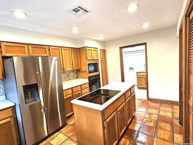 3410 RIVER PATH ST, San Antonio, TX 78230