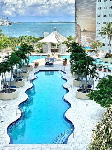 253 NE 2nd St 1606, Miami, FL 33132