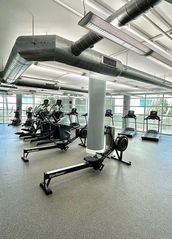 253 NE 2nd St 1606, Miami, FL 33132