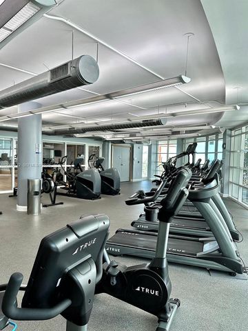 253 NE 2nd St 1606, Miami, FL 33132