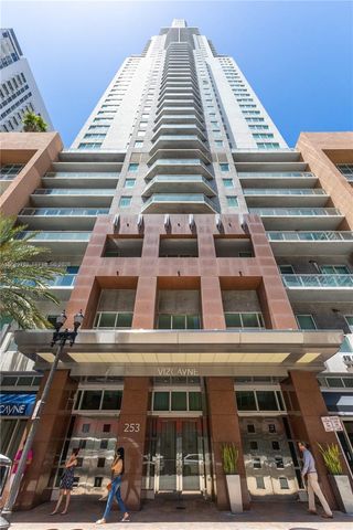 253 NE 2nd St 1606, Miami, FL 33132