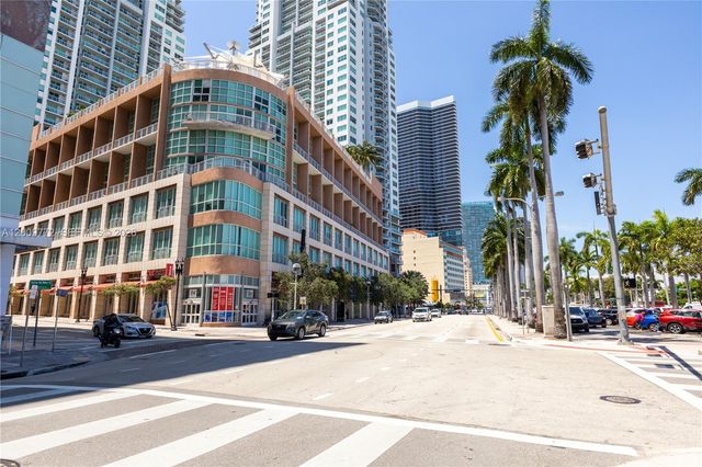 253 NE 2nd St 1606, Miami, FL 33132