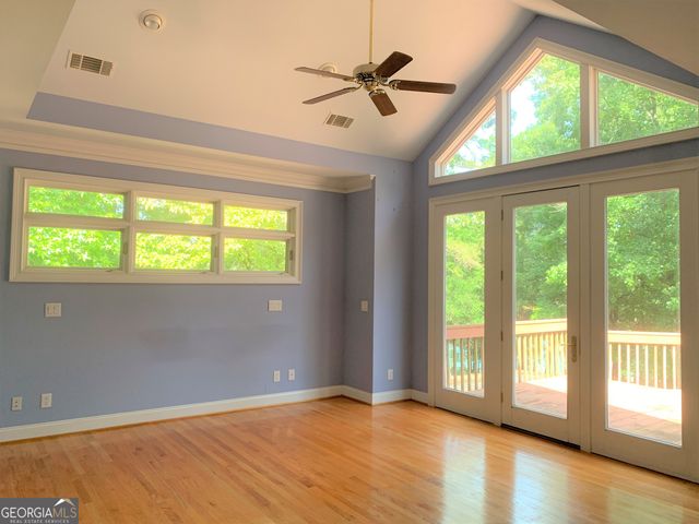 727 Kings Bench Drive, Hartwell, GA 30643