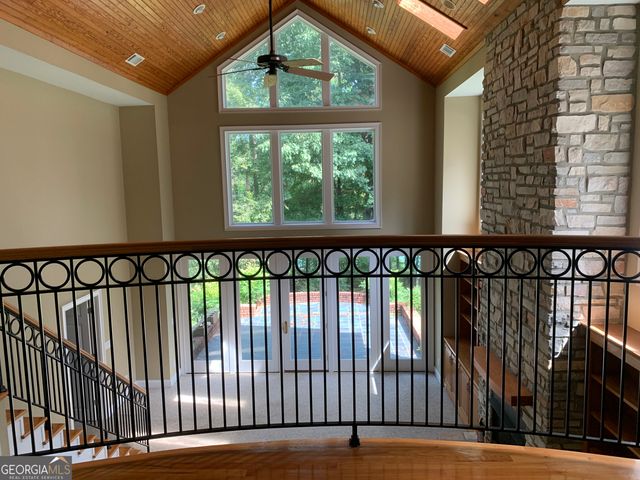 727 Kings Bench Drive, Hartwell, GA 30643