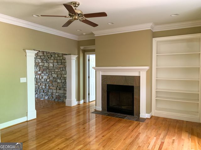 727 Kings Bench Drive, Hartwell, GA 30643