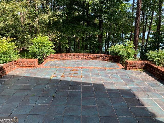 727 Kings Bench Drive, Hartwell, GA 30643
