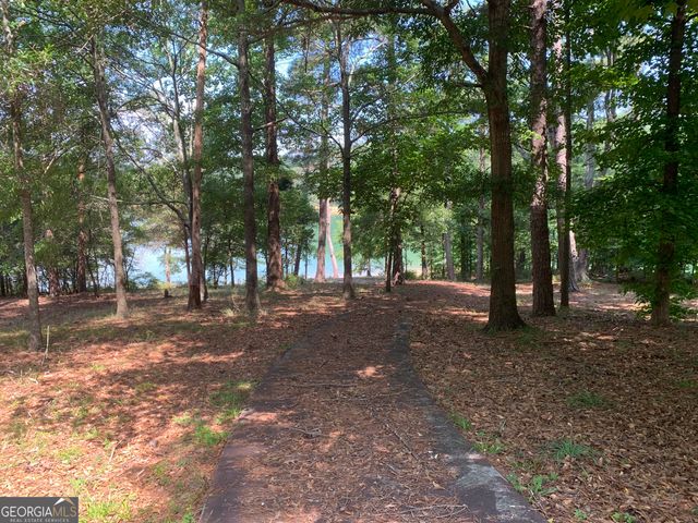 727 Kings Bench Drive, Hartwell, GA 30643