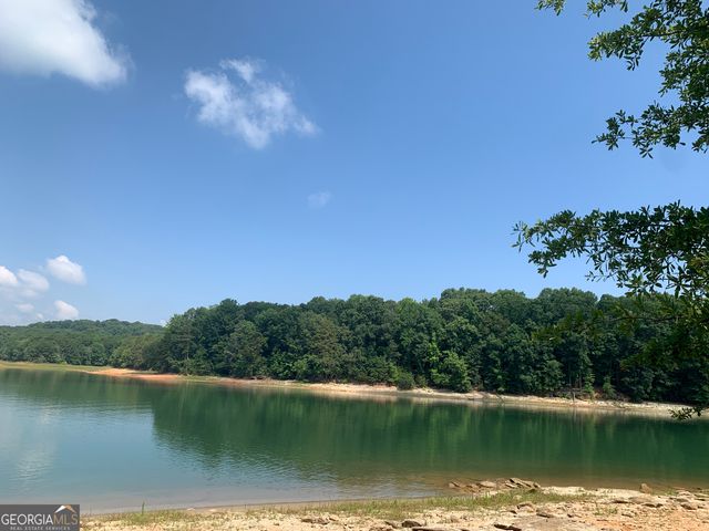727 Kings Bench Drive, Hartwell, GA 30643