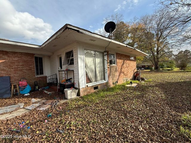 510 S 5th Street, Aurora, NC 27806