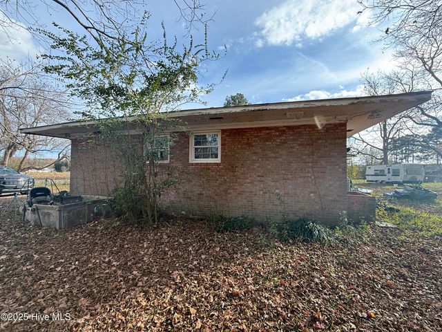 510 S 5th Street, Aurora, NC 27806