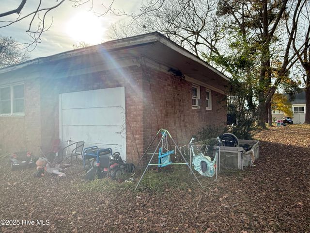 510 S 5th Street, Aurora, NC 27806