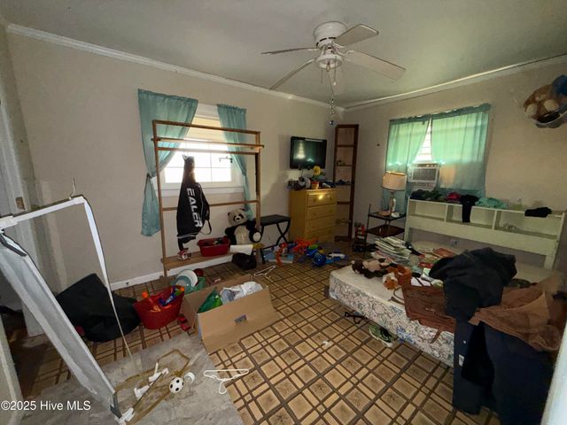 510 S 5th Street, Aurora, NC 27806