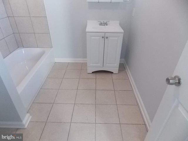 3952 ASPEN ST, Philadelphia, PA 19104