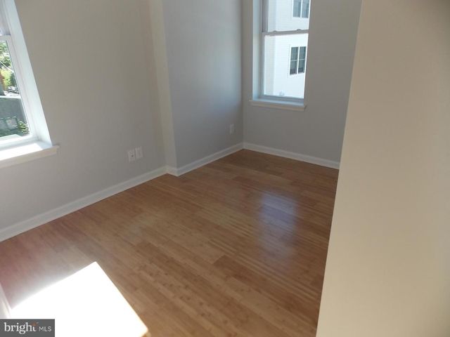 3952 ASPEN ST, Philadelphia, PA 19104