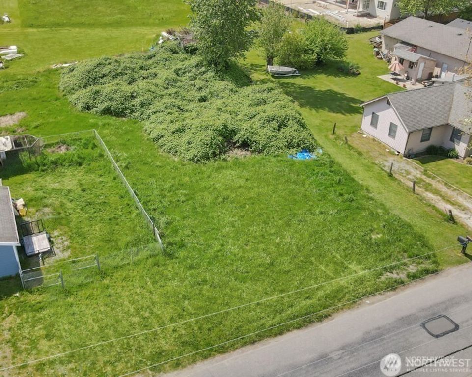 2606 16th Avenue NW, Puyallup, WA 98371