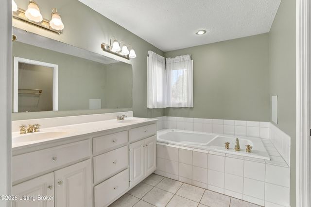 1509 Manchester Dr, Elizabethtown, KY 42701