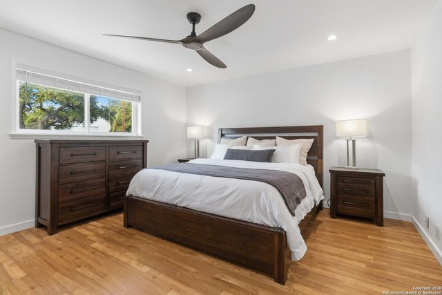 107 Oak Crest, Canyon Lake, TX 78133