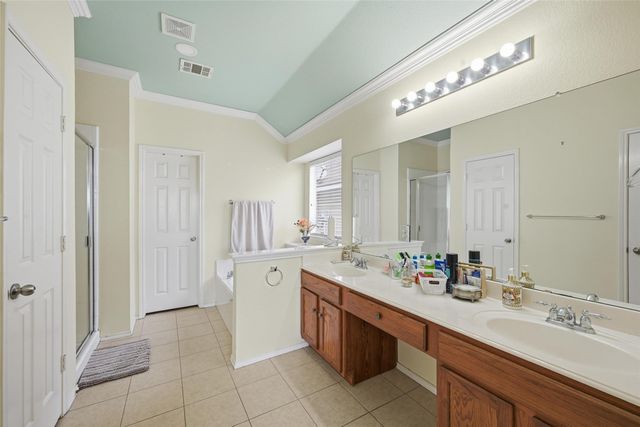 9737 Old Field Drive, Mckinney, TX 75072