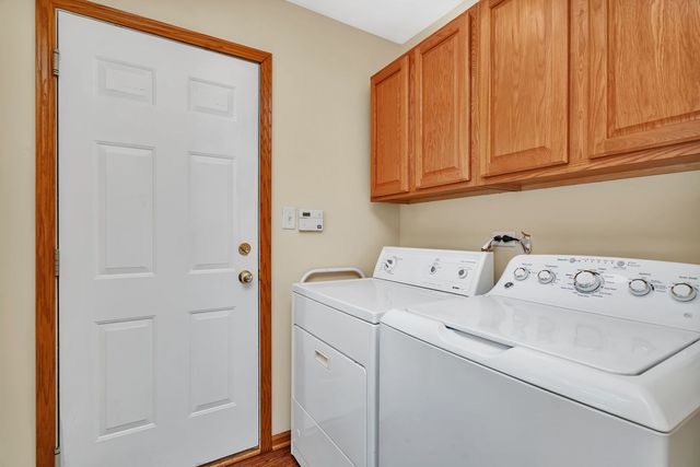 18568 W Point Drive, Tinley Park, IL 60477