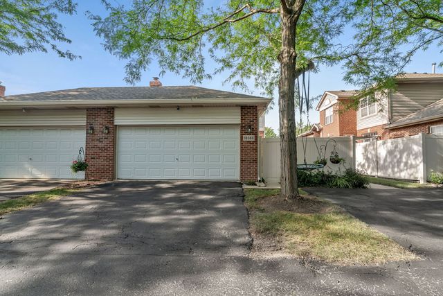 18568 W Point Drive, Tinley Park, IL 60477