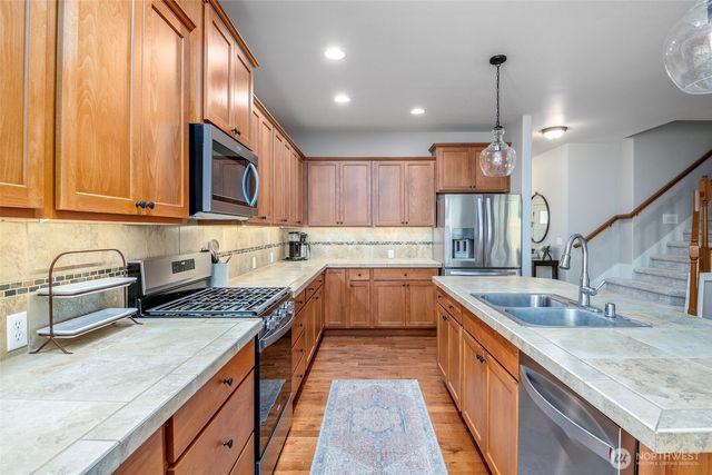 7728 Keystone Avenue NE, Lacey, WA 98516