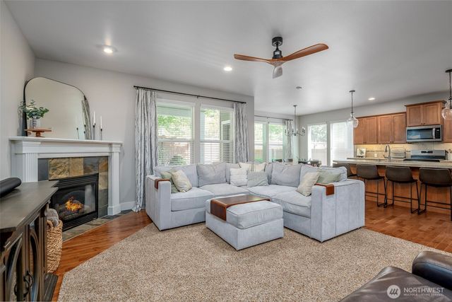7728 Keystone Avenue NE, Lacey, WA 98516