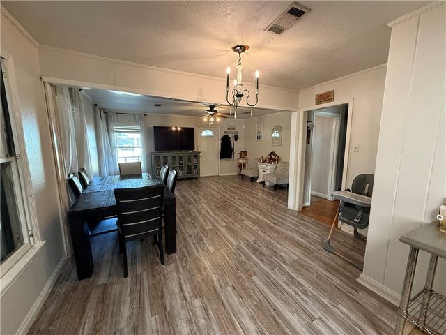 1107 East 30th Street, Bryan, TX 77802