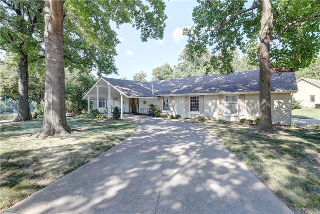 3807 S Union Street, Independence, MO 64055