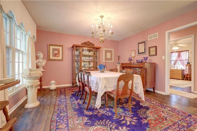 3807 S Union Street, Independence, MO 64055