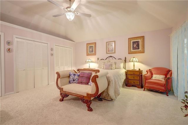 3807 S Union Street, Independence, MO 64055