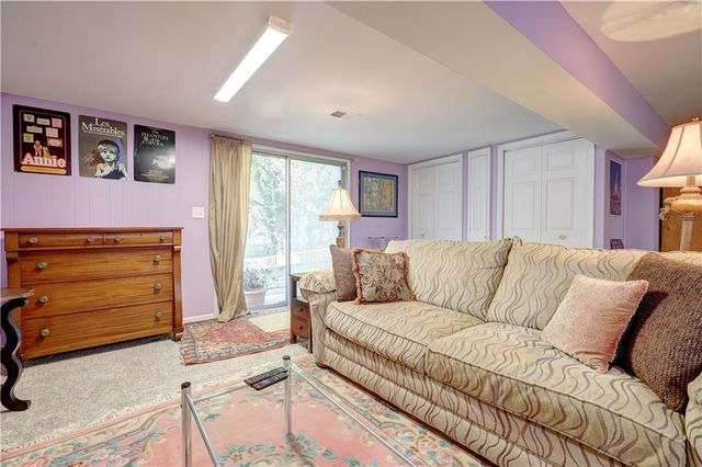 3807 S Union Street, Independence, MO 64055