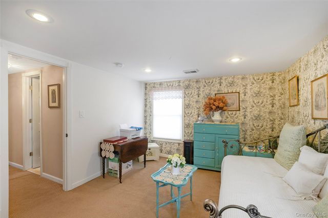 67 Combes Avenue, Hicksville, NY 11801