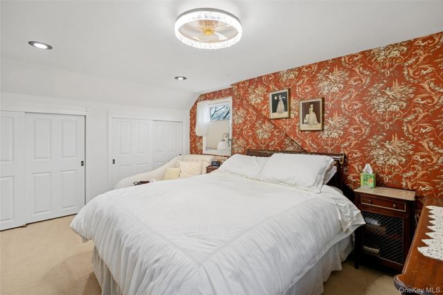 67 Combes Avenue, Hicksville, NY 11801