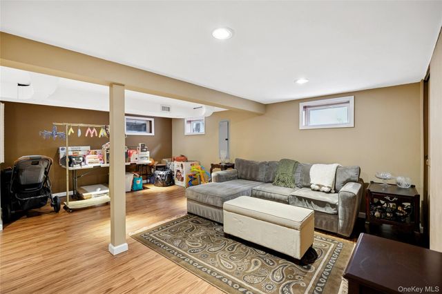 67 Combes Avenue, Hicksville, NY 11801