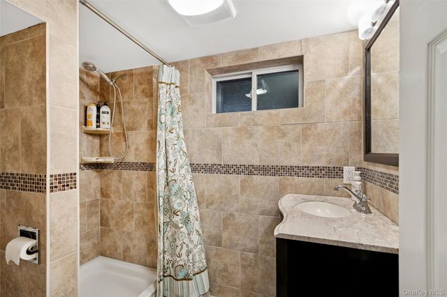 67 Combes Avenue, Hicksville, NY 11801