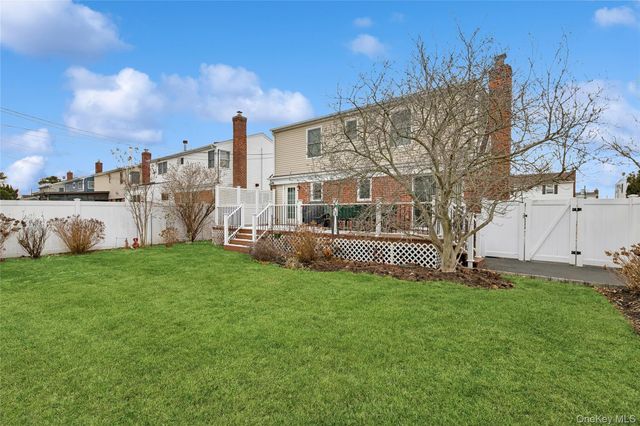 67 Combes Avenue, Hicksville, NY 11801