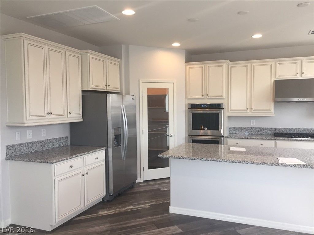 8109 Muir Brook Avenue, Las Vegas, NV 89113 — photo 2