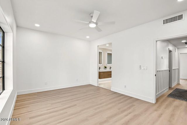 6153 N 28TH Place, Phoenix, AZ 85016